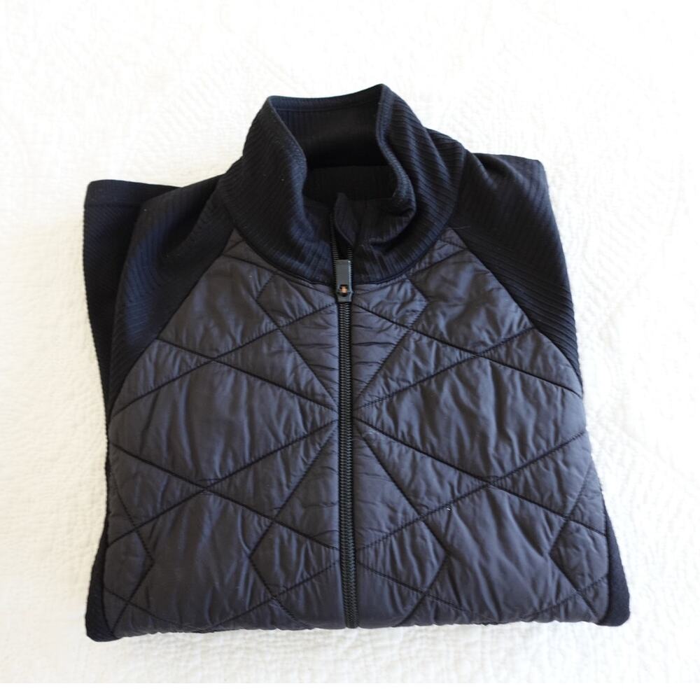 Black Flurry Force Athelta Primaloft Jacket